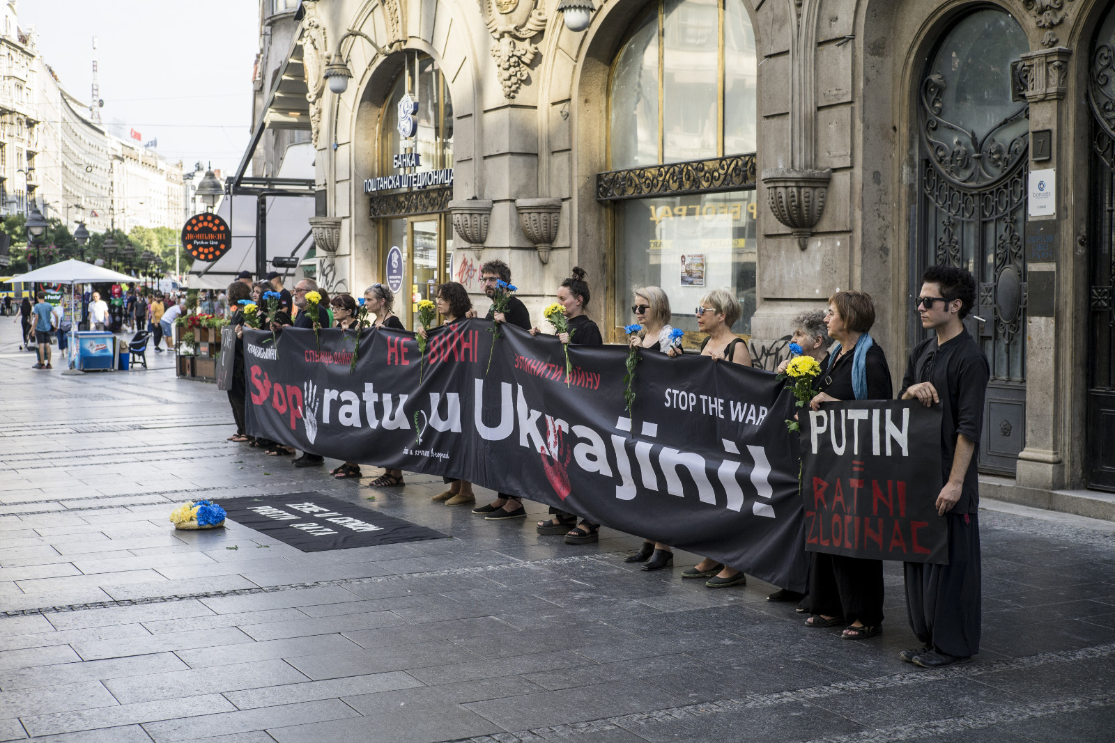 Stop ratu u Ukrajini! Stop ratu u Ukrajini!