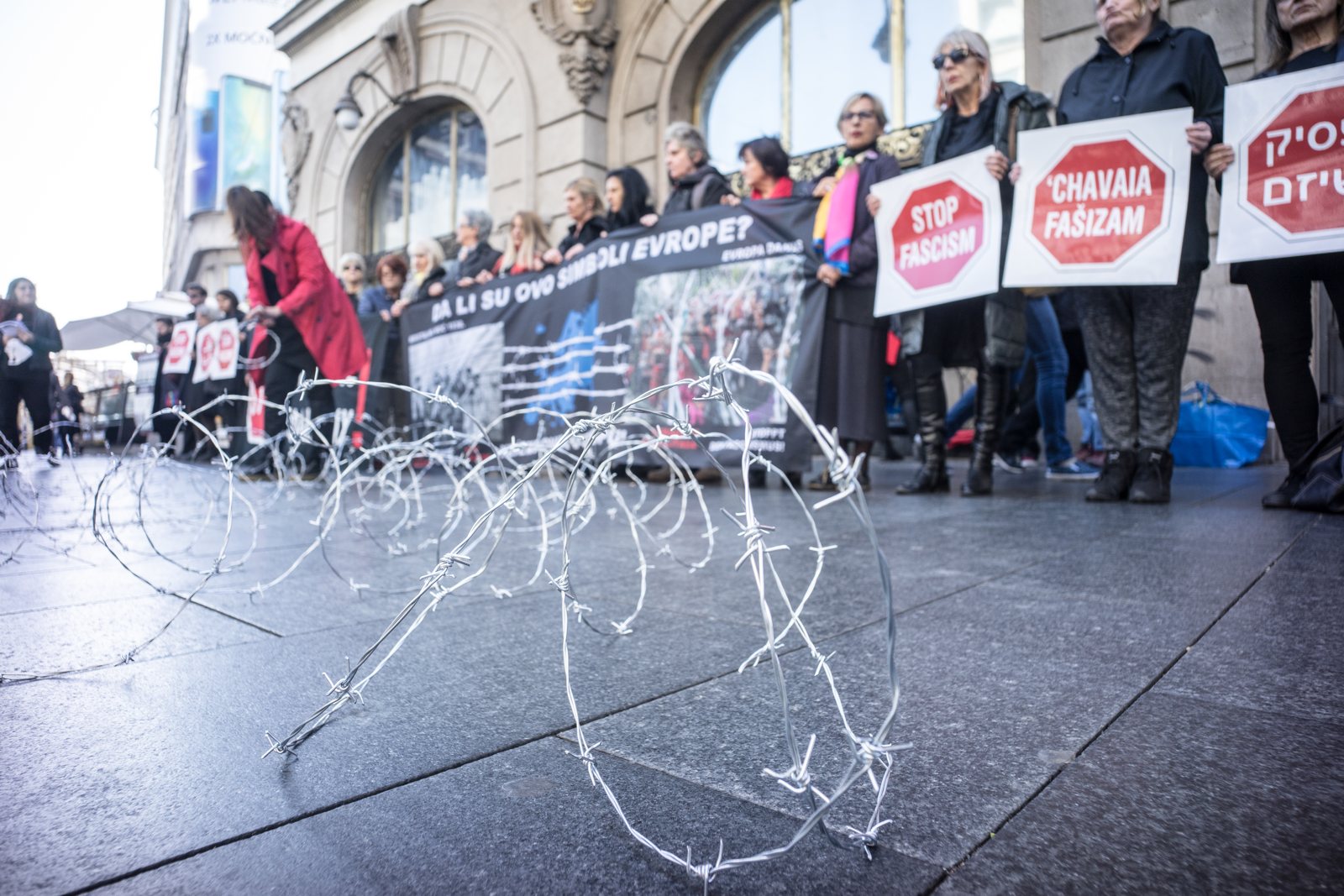 Kristalna noć i bodljikava žica – trajni beleg Evrope? Kristalna noć i bodljikava žica – trajni beleg Evrope?