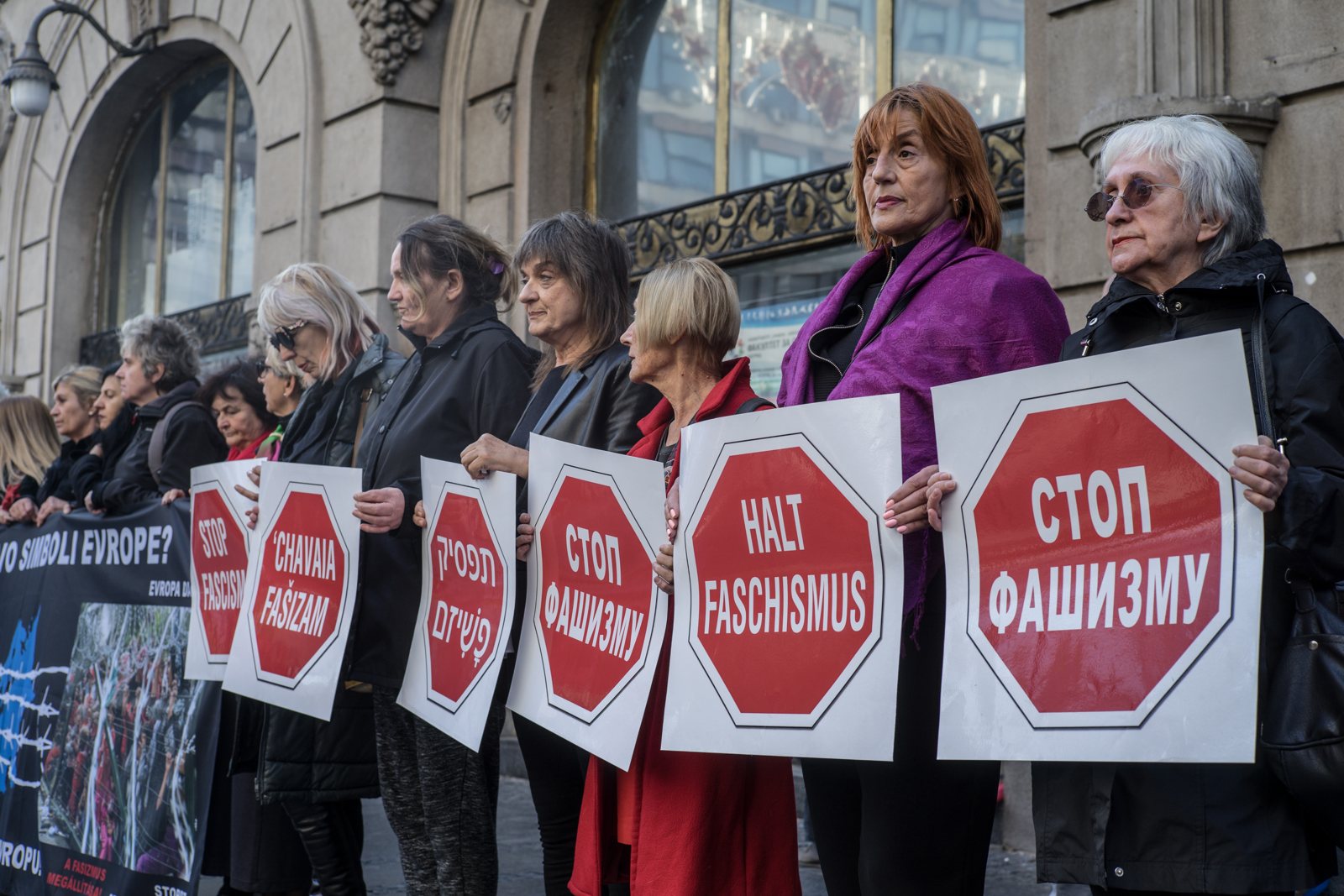 Kristalna noć i bodljikava žica – trajni beleg Evrope? Kristalna noć i bodljikava žica – trajni beleg Evrope?