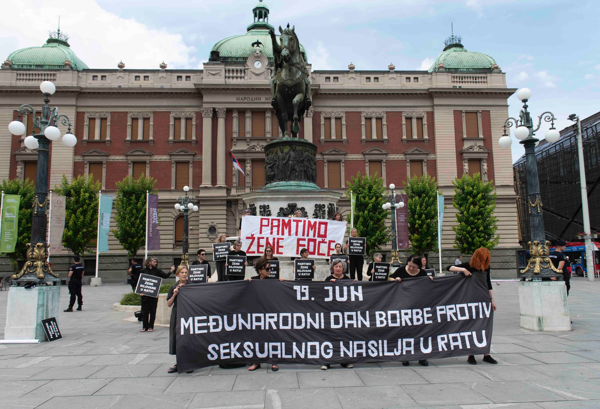 Pamtimo žene Foče Pamtimo žene Foče