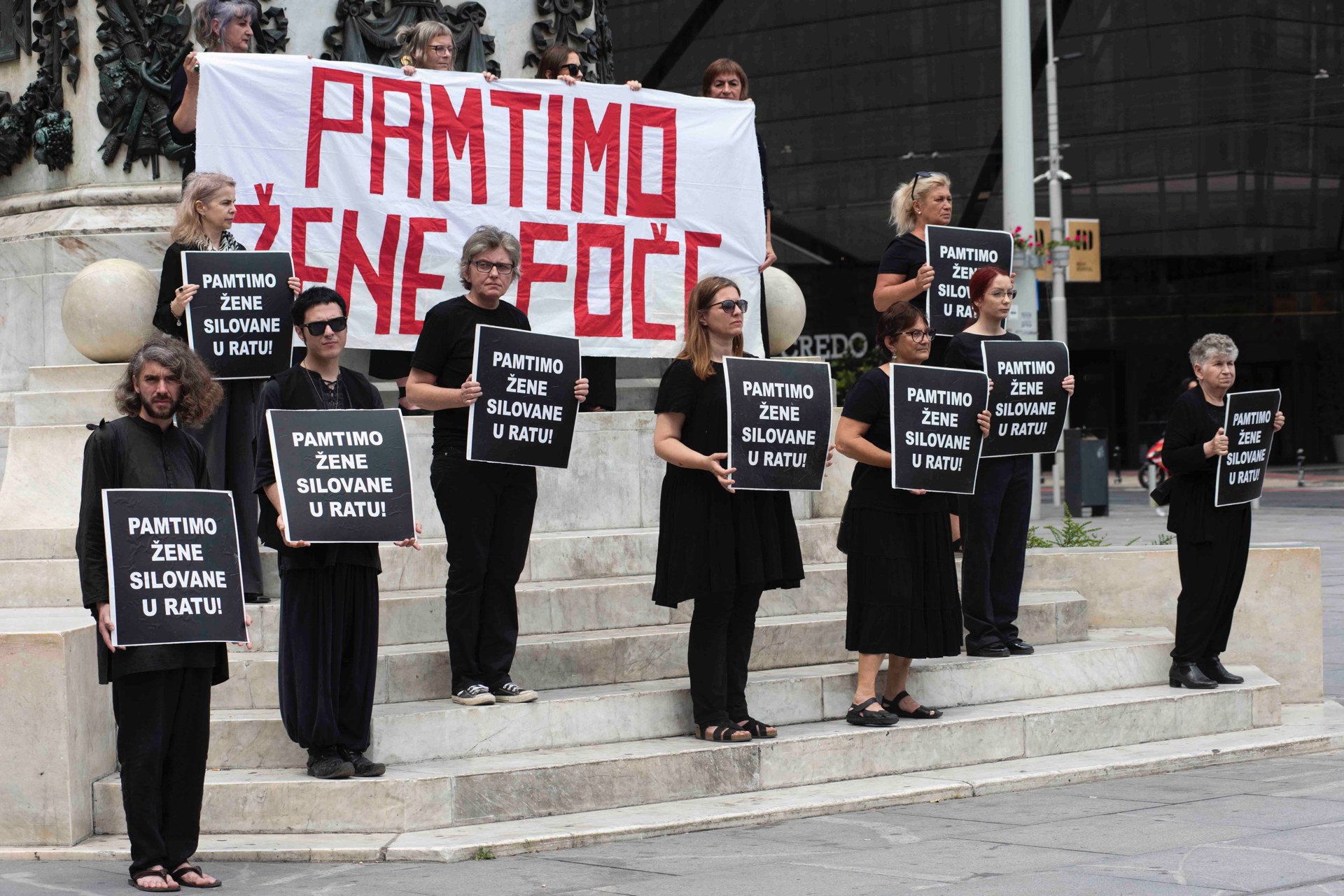 Pamtimo žene Foče Pamtimo žene Foče