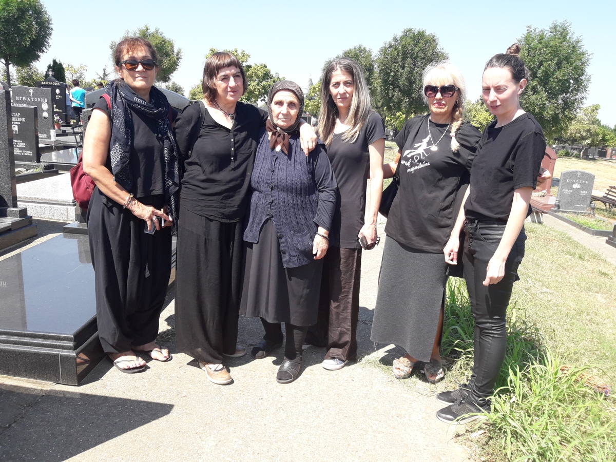 Zločin u Orahovcu - Pamtimo! Zločin u Orahovcu - Pamtimo!